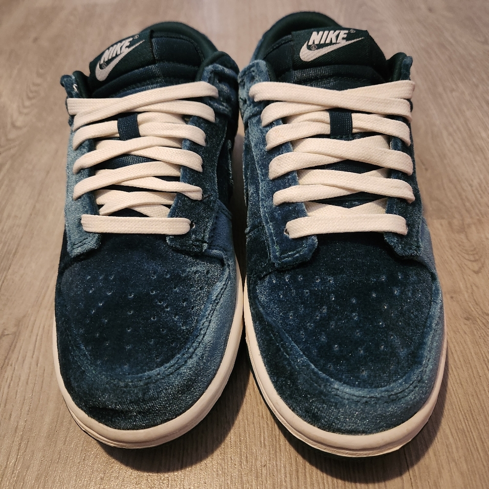 NIKE velvet teal dunk lows